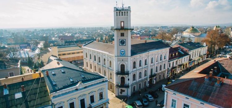 Академія аграрних наук судиться з Коломиєю за землі