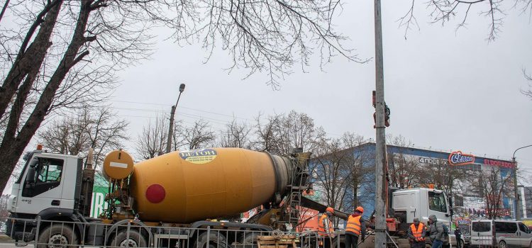 В Івано-Франківську розпочалось будівництво тролейбусної лінії